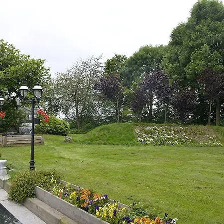 Asselt Hotel 3*